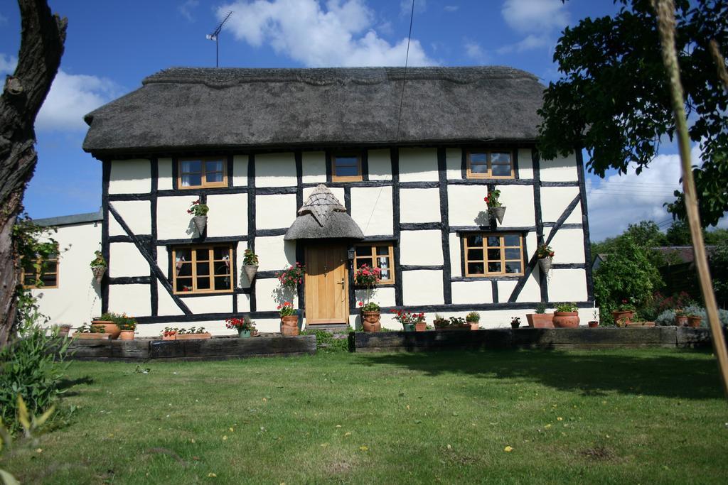 The Cobblers Bed And Breakfast Bishampton Dış mekan fotoğraf
